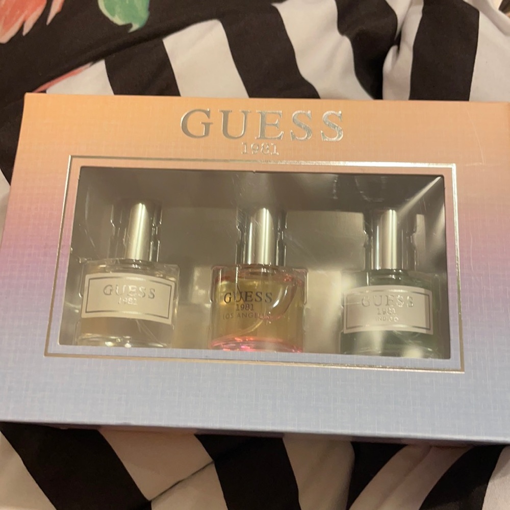 Guess 1981 3 Pc set